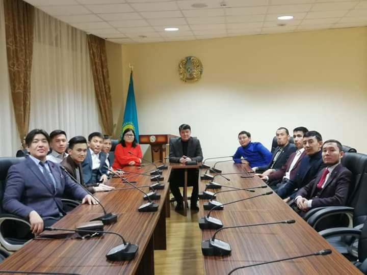 Ақ Жайықтың ақындары Мақтаралға жәрдем етті