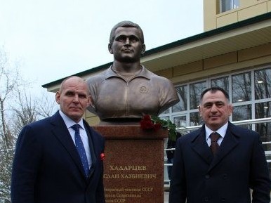 Арынды Аслан Хадарцев еді...