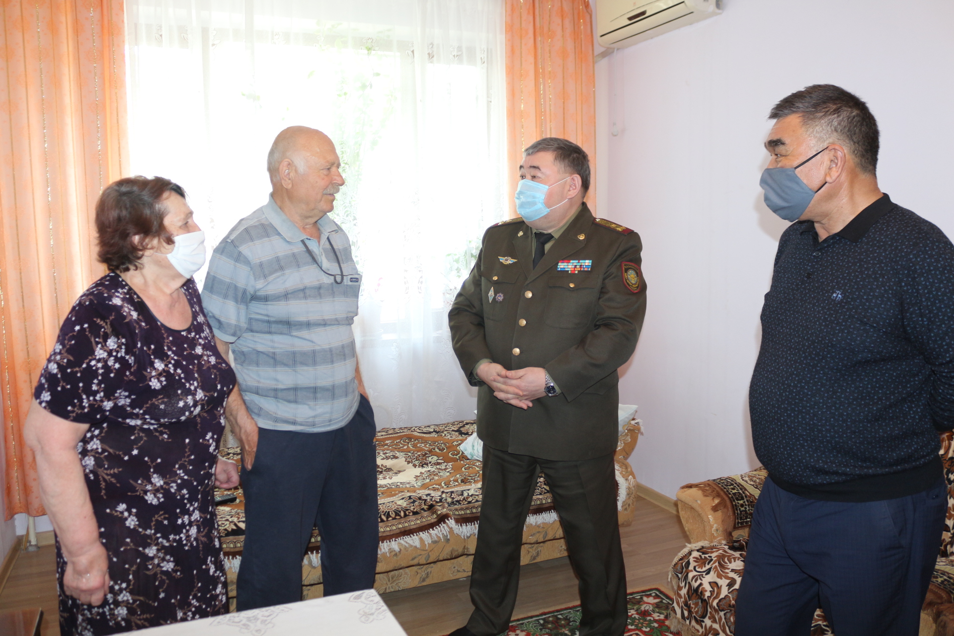 Маңғыстау облысы ТЖД қызметкерлері 9 отбасына көмек көрсетті