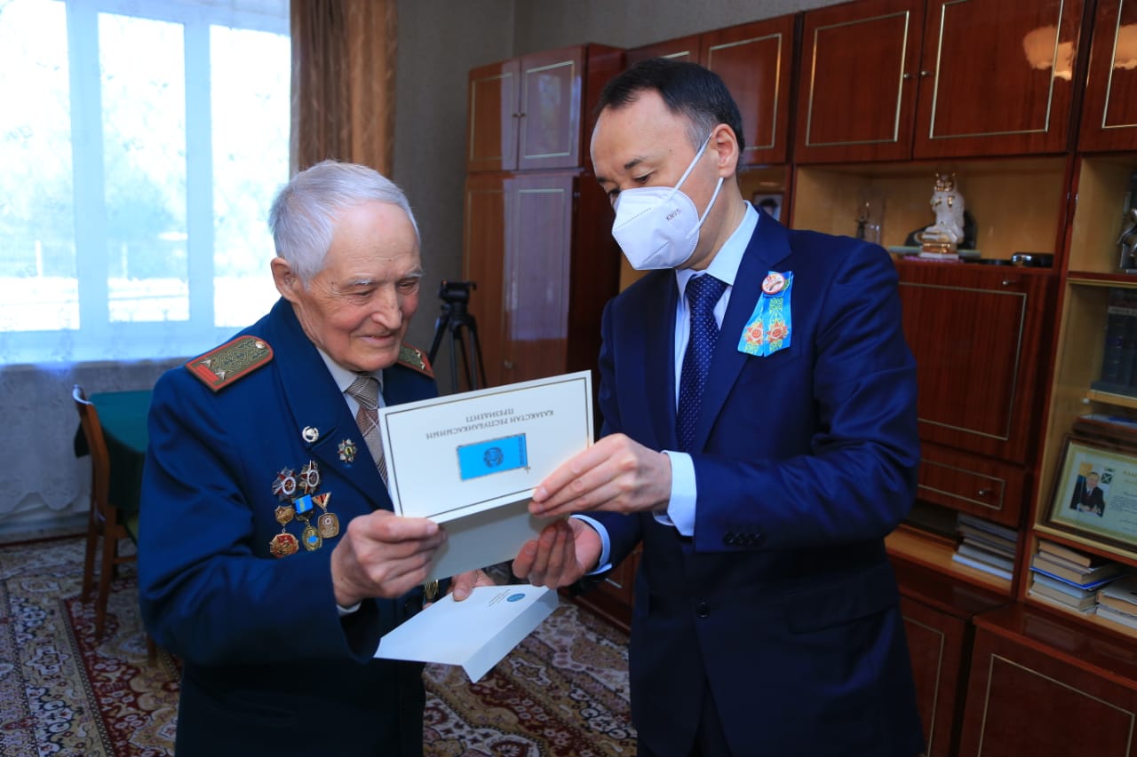 Қостанай облысының әкімі ардагерлерді құттықтады