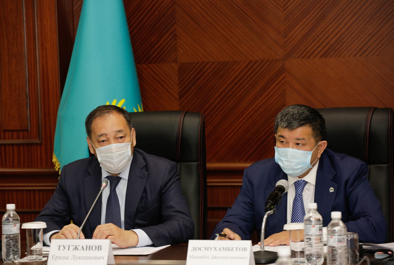 Атырау:  Премьер-Министрдің орынбасары Ералы Тоғжанов арнайы кеңес өткізді