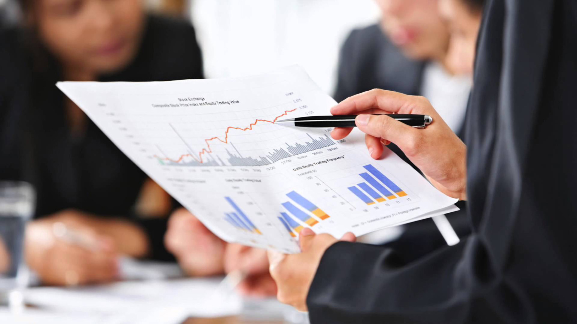 Жұмысын тоқтатқан компанияларға рейдерлік шабуыл қаупі төніп тұр