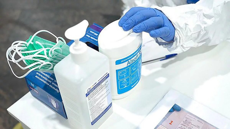 «Қазақалтын» компаниясы маска мен антисептикті тегін таратады