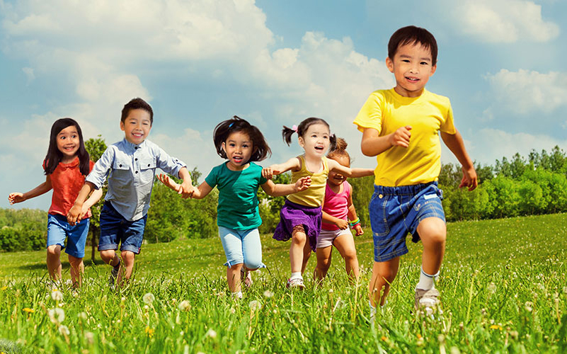 Жыл басынан бері көп қабатты үйлердің терезесінен 26 бала құлап кеткен