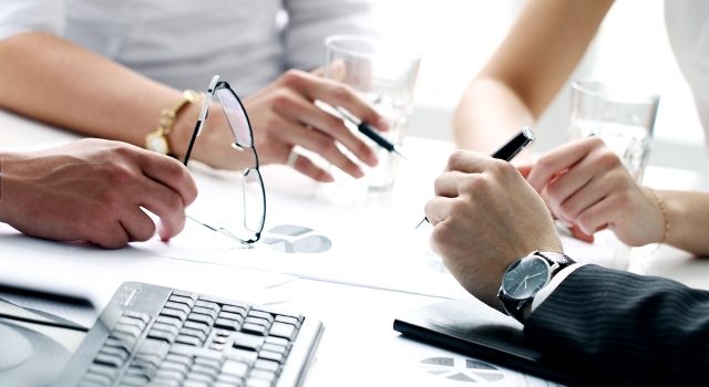 Тарих және құқық институтының биылғы жылғы бітірушілерімен кездесу өтті