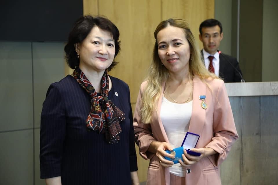 Ақтоты Райымқұлова мәдениет саласының үздіктерін марапаттады