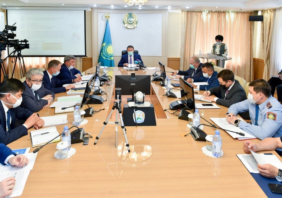 Оқу жылы қорытындыланып, ҰБТ-ның жай-күйі анықталды