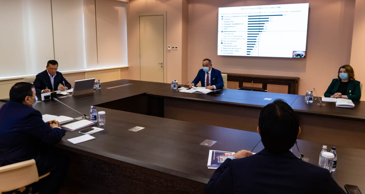 Тимур Құлыбаев: Санитарлық нормаларды ұстанғандарға жұмыс істеуге мүмкіндік беру керек