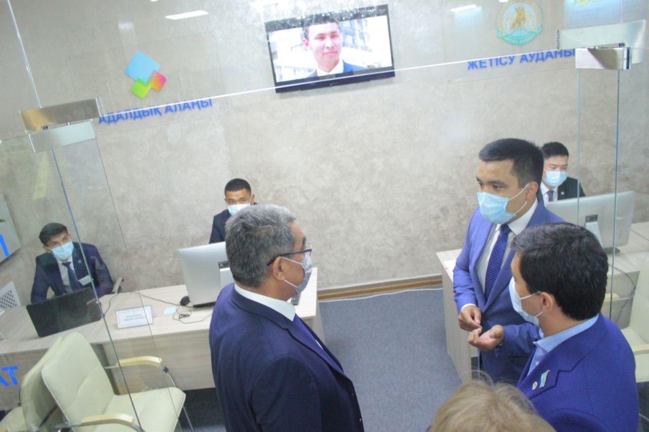 Пандемия кезінде қайырымды жандар көбейді