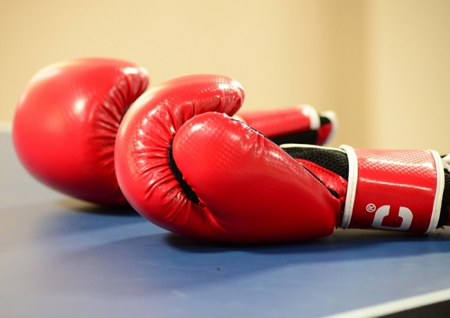 Ақмолалық боксшы қыздар дайындық үстінде