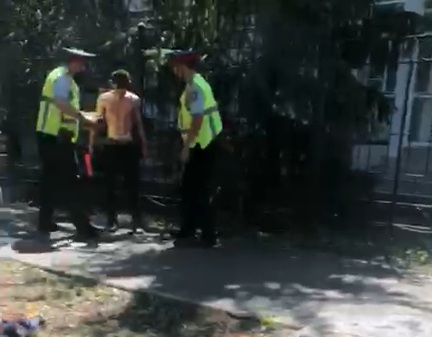 Оралдық азамат прокуратура алдында өзін өртемек болды