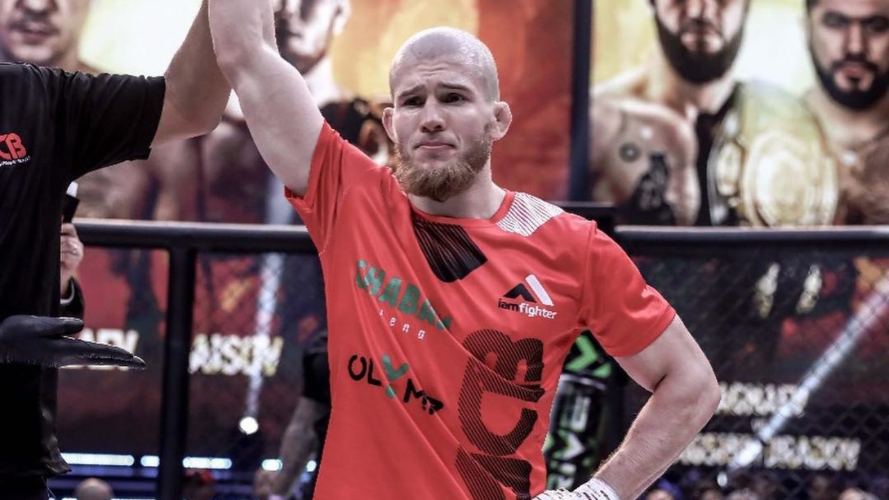 Артем Резников пен Юсуф Раисов 5 қыркүйекте күш сынасады