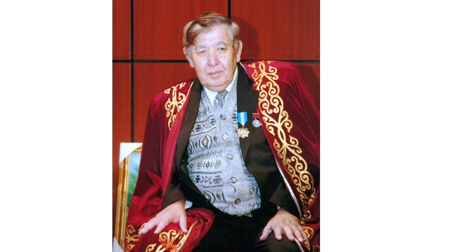Атырауда КСРО Халық мұғалімі Құсиын Айтқалиев өмірден озды