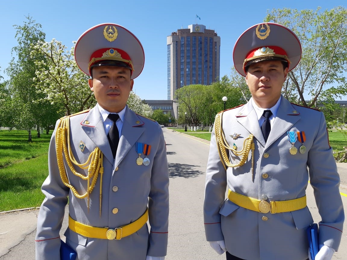 Қатерге басын тіксе де...