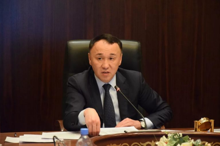 Қостанай облысының әкімі коронавирус жұқтырды