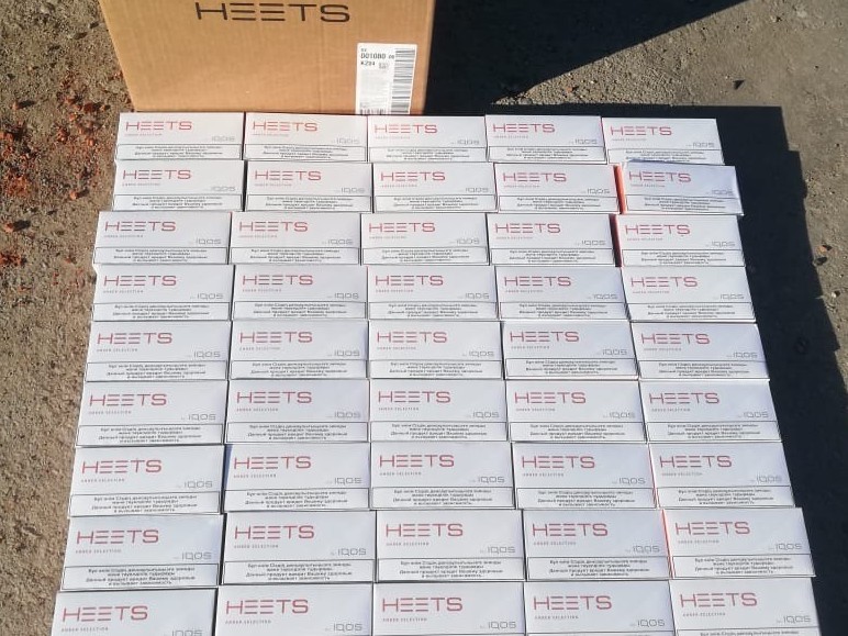 "Қайрақ" бекетінде аса ірі көлемдегі контрабандалық тауар тәркіленді