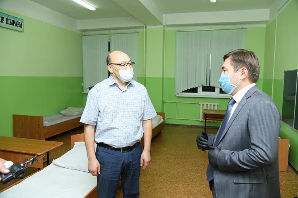 Мұрат Әйтенов инфекциялық госпиталь жұмысымен танысты