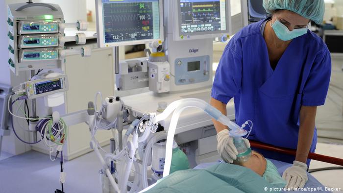 Алматы ауруханаларына өкпені жасанды желдететін 70 аппарат алынады