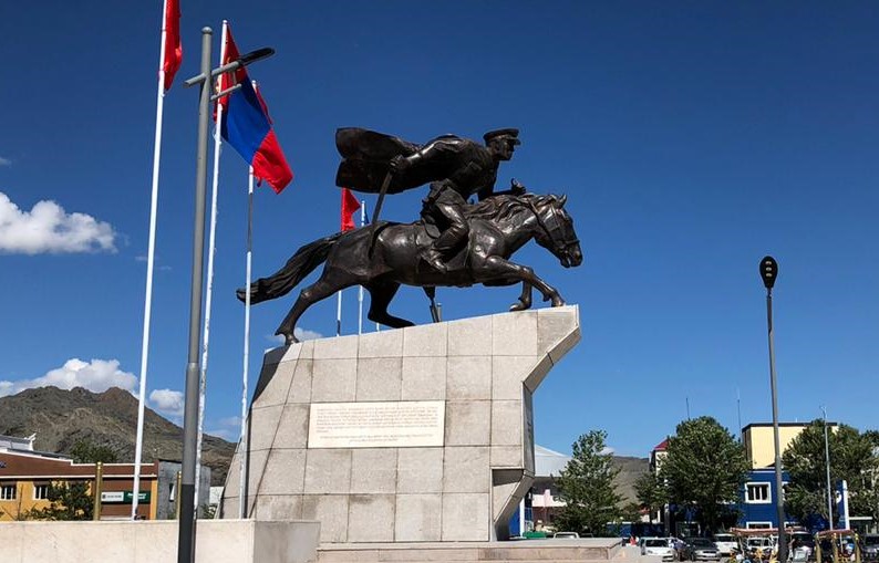 Байөлкелік батыр Ікейге ескерткіш орнатылды