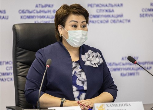 Атырауда  интернеттің жылдамдығын тексеріп жатыр