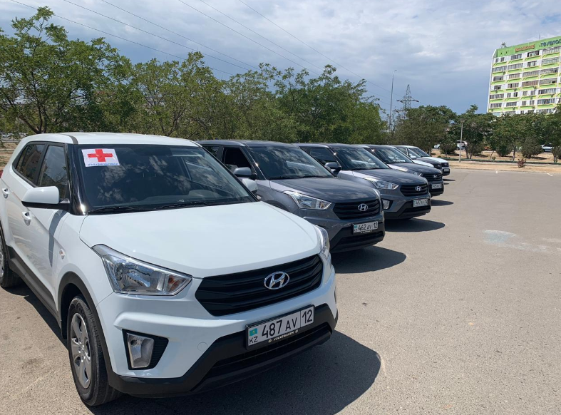 Әкімдіктің 30 қызметтік көлігі емханаларға берілді