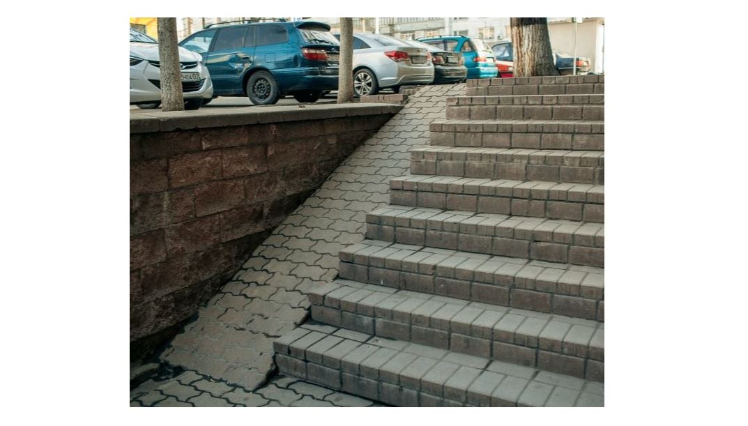 Қарға адым жер мұң болған...