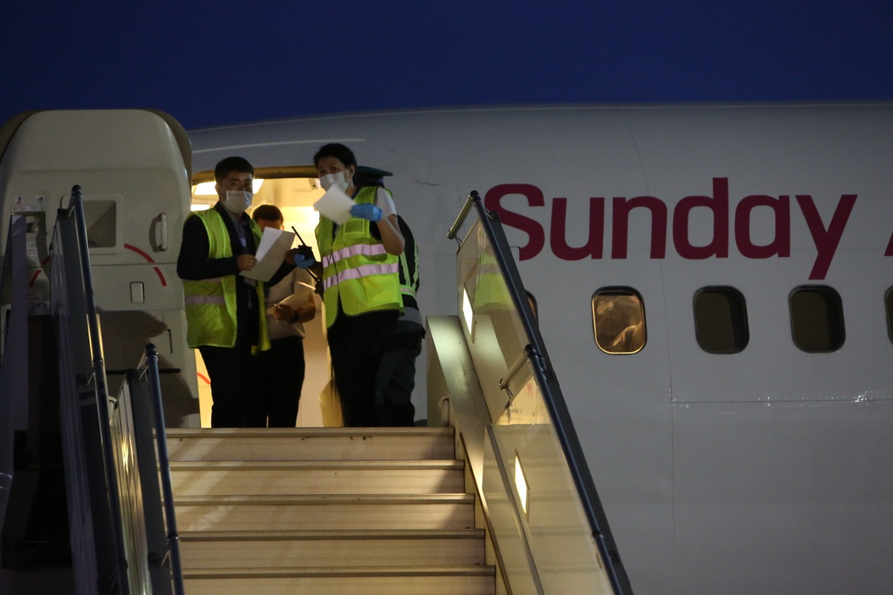 Алматы әуежайына дәрі-дәрмектердің кезекті партиясы келді