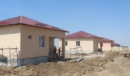 Түркістанда селден зардап шеккен 42 отбасы тамызда жаңа баспанаға кіреді