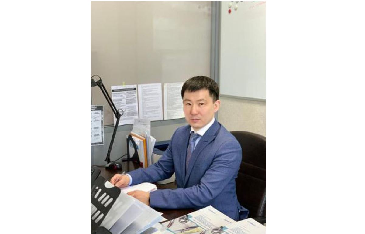 Бар ойы еліне еңбегін сіңіру