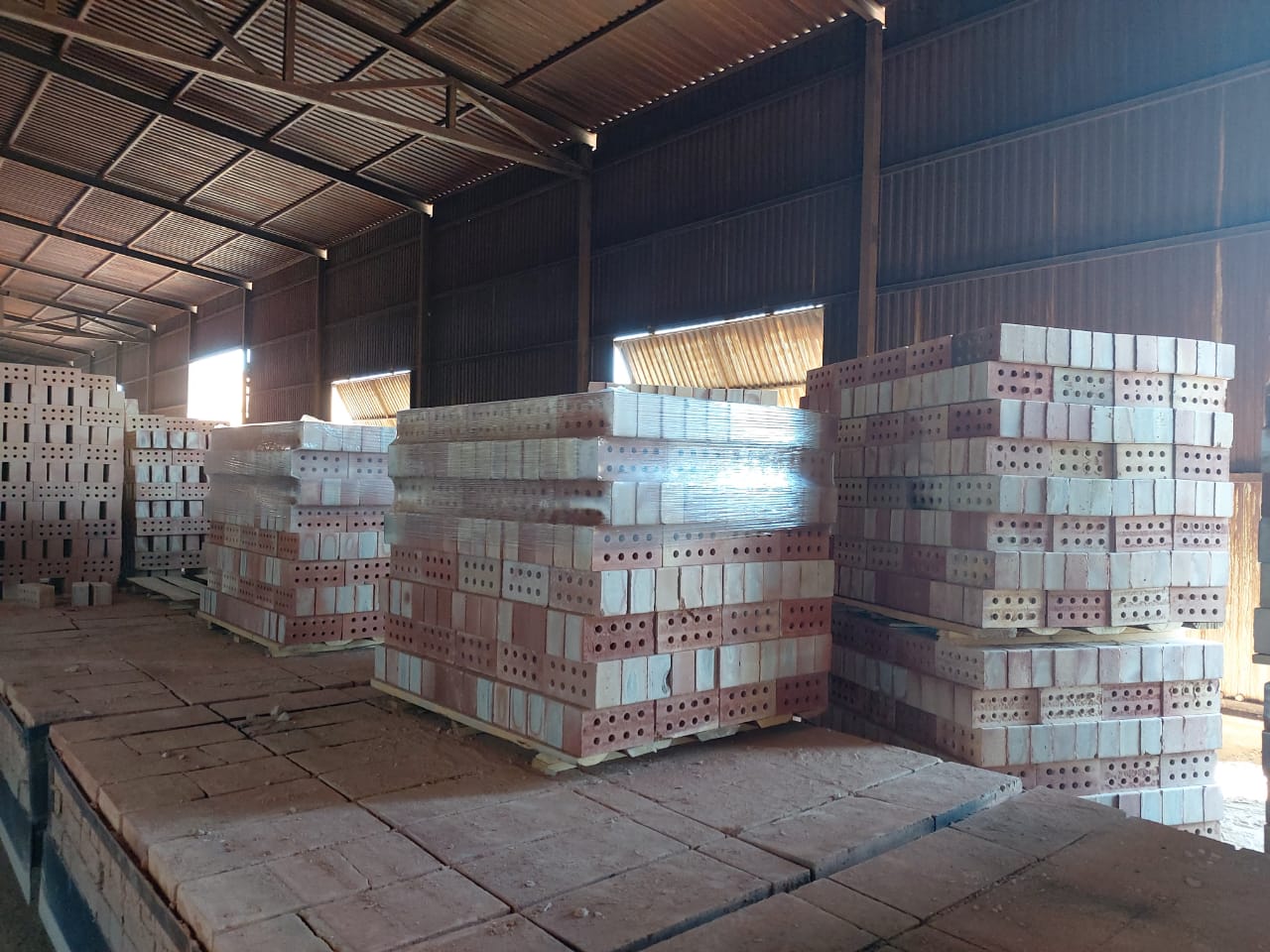 Қазалыда кірпіш шығаратын шағын цех іске қосылды