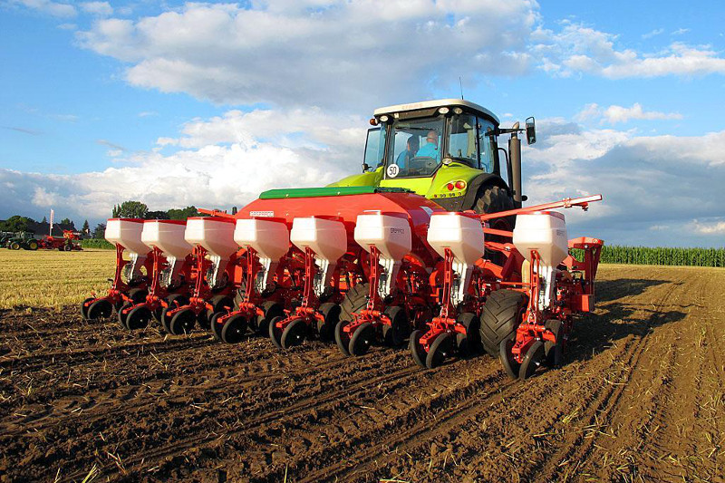 Шымкентте егіс алқабынан 18 мың тоннаға жуық өнім жиналды