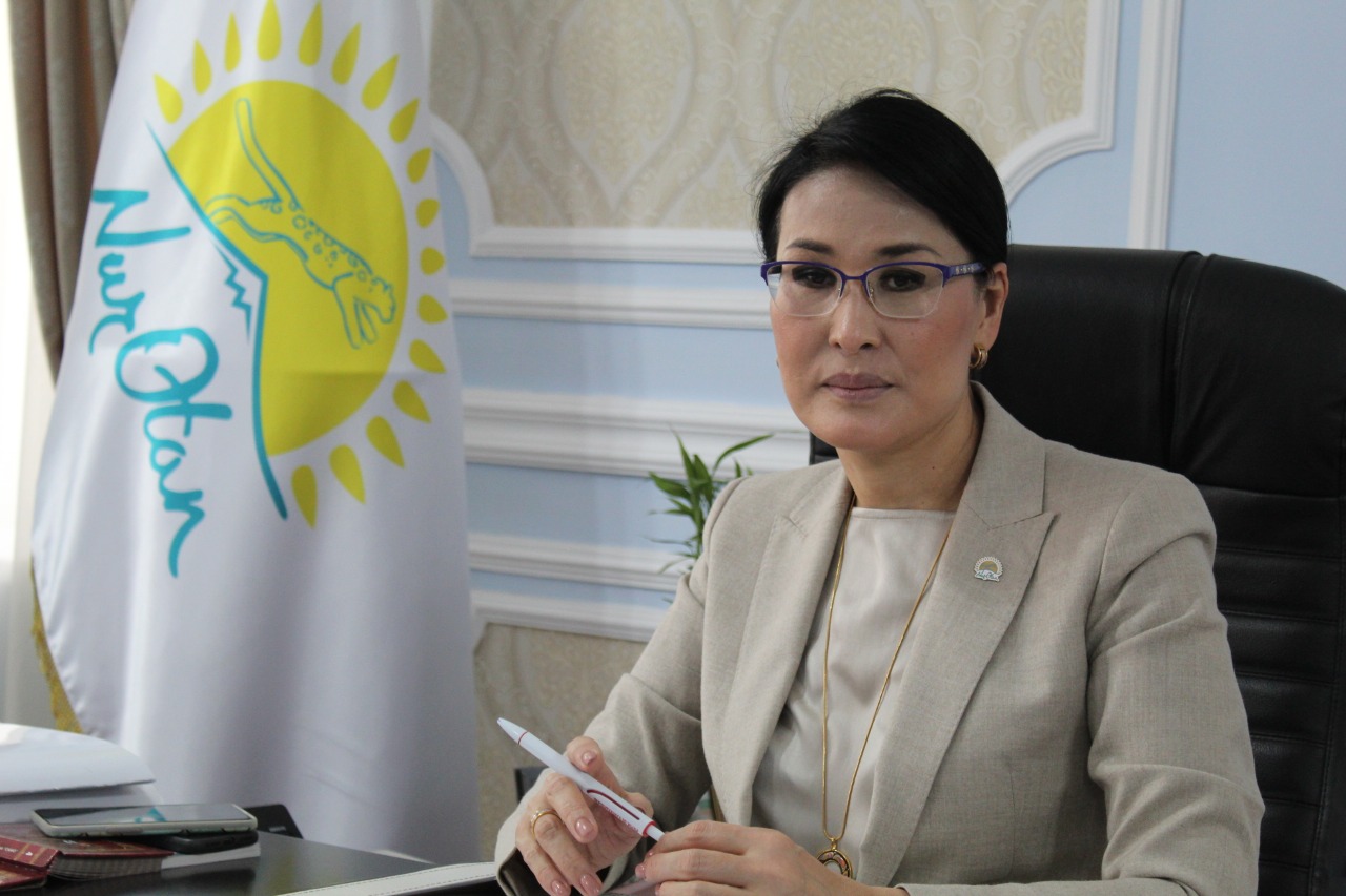 Ақмарал Әлназарова – Сенат депутаты