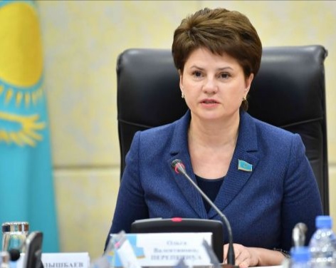 Бұрынғы сенатор қайта сайланды