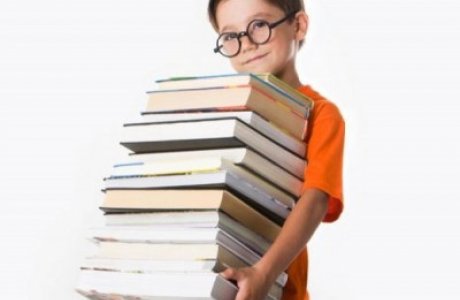 Атырауда мектептерге жаңа оқулықтар сатып алынды