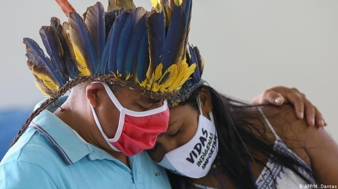 COVID-19: Бразилия басынан бұлт кетпей тұр