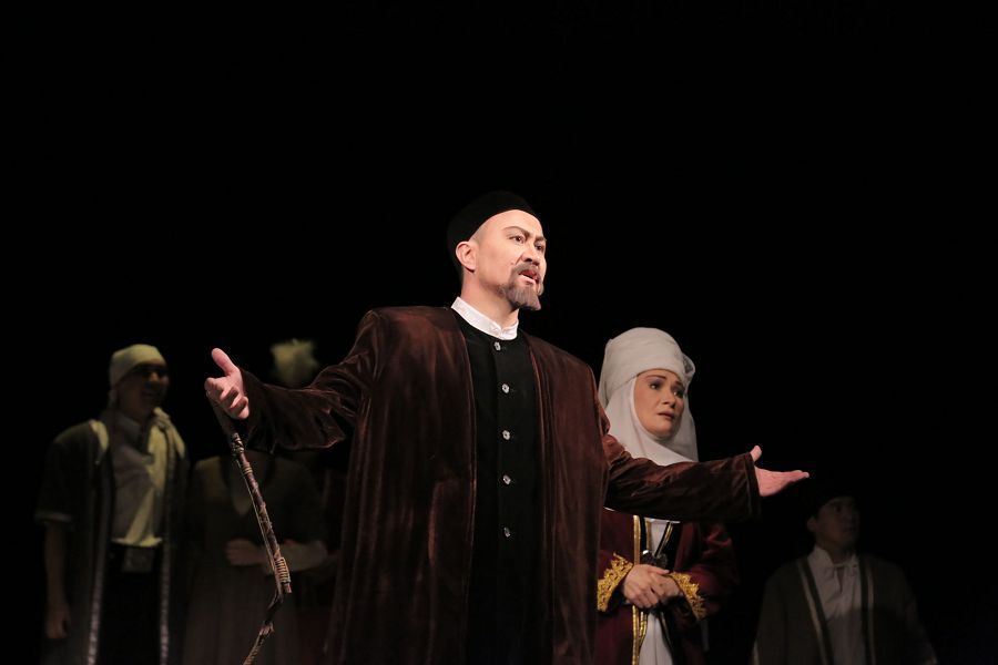 Атасының баласы...