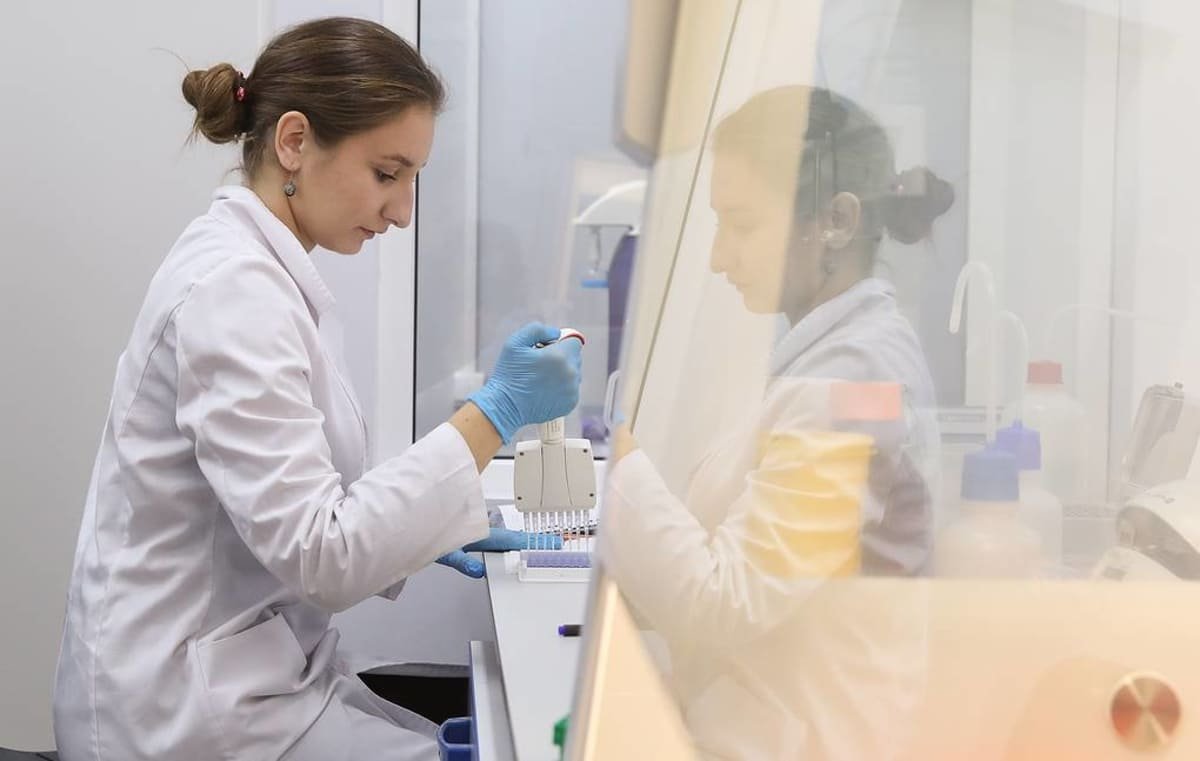 Коронавирусқа қарсы ұнтақ түріндегі вакцина жасалды