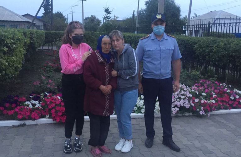 СҚО-да 5 күн бұрын жоғалған кейуана ағаш арасынан табылды