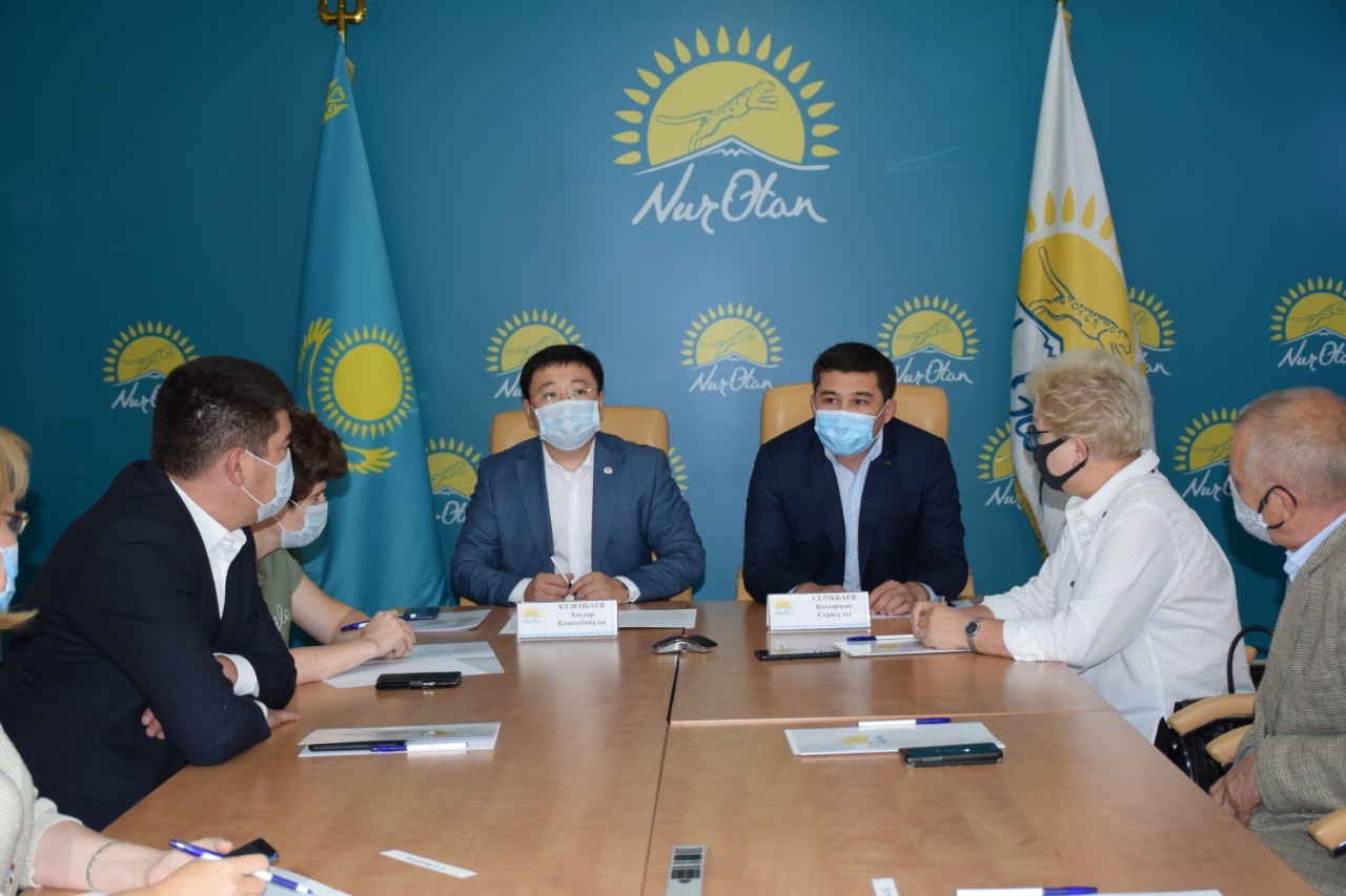 Праймериз: Лига өкілдері өңірлерді аралап жүр