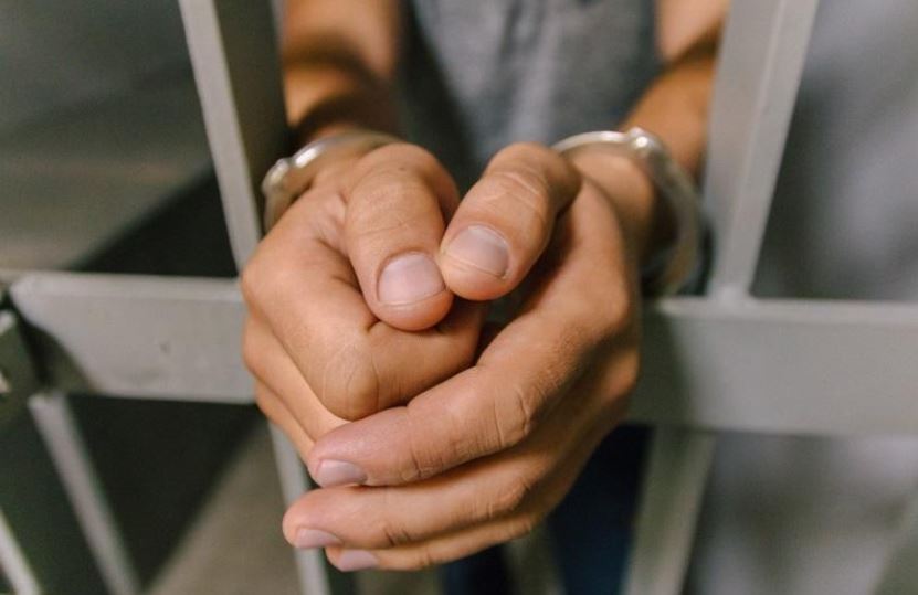 Атырау облысы әкімінің бірінші орынбасары мен басқарма басшысы қамауға алынды