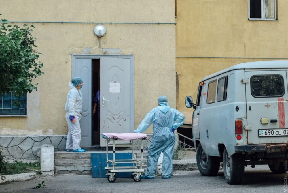 Алматының медицина қызметі індеттің екінші толқынына қауқары жете ме?