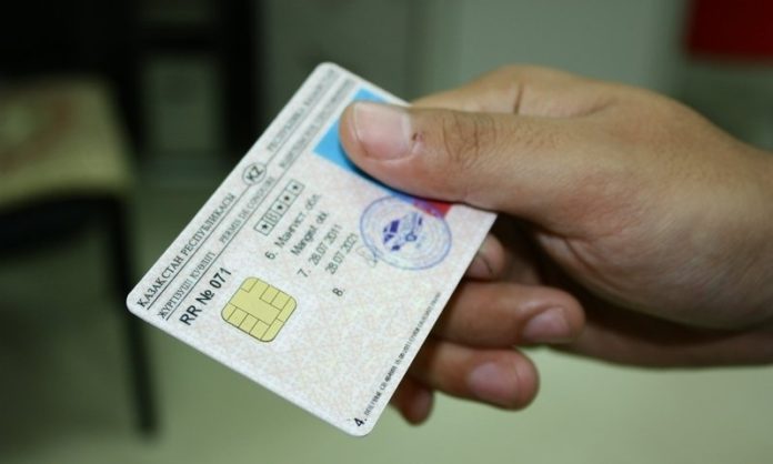 Ақмолада 53 адам өмір бойы көлік жүргізу құқығынан айырылды