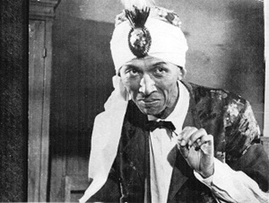 Қайталанбас Хлестаков