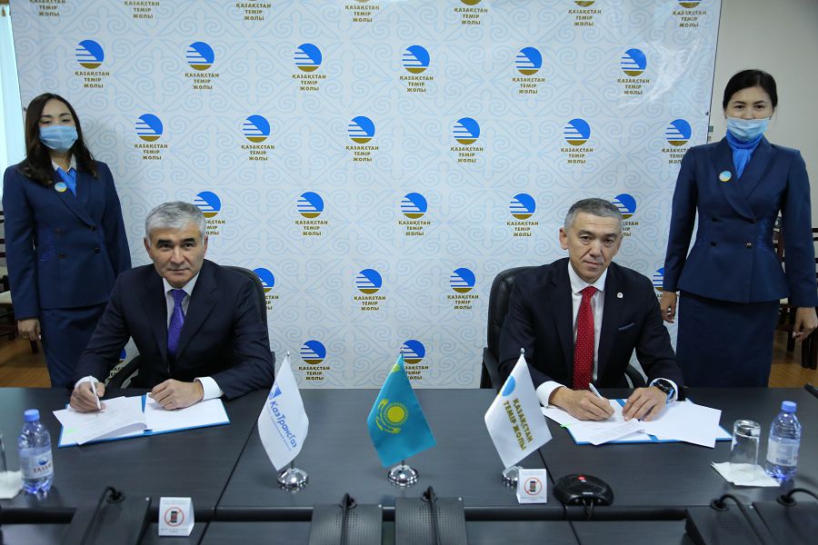 Тепловозда сұйытылған газды қолдану туралы келісімге қол қойылды