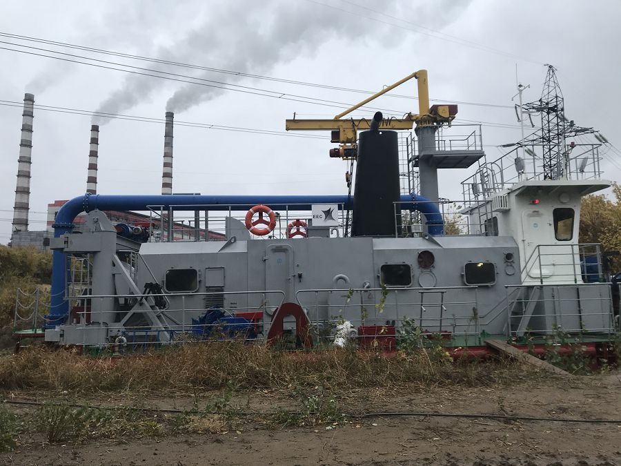 Балшық сорғыш кемені суға түсірді