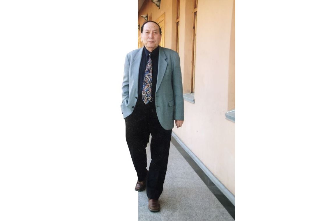 Жәркен Бөдеш: Атажұртын аңсаған ағайынның сағынышын жырладым