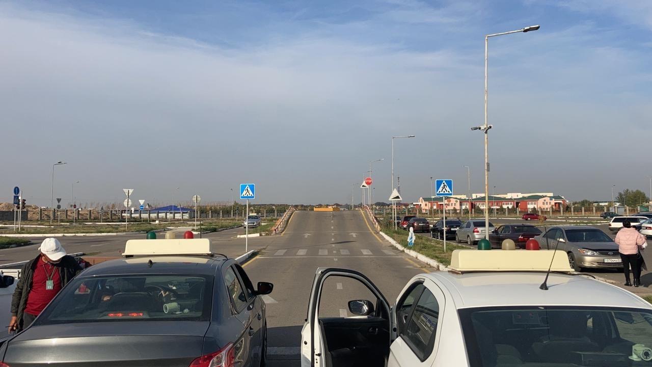 Алматыда екінші АвтоХҚО-да жүргізуші куәлігіне практикалық емтихан тапсыруға болады