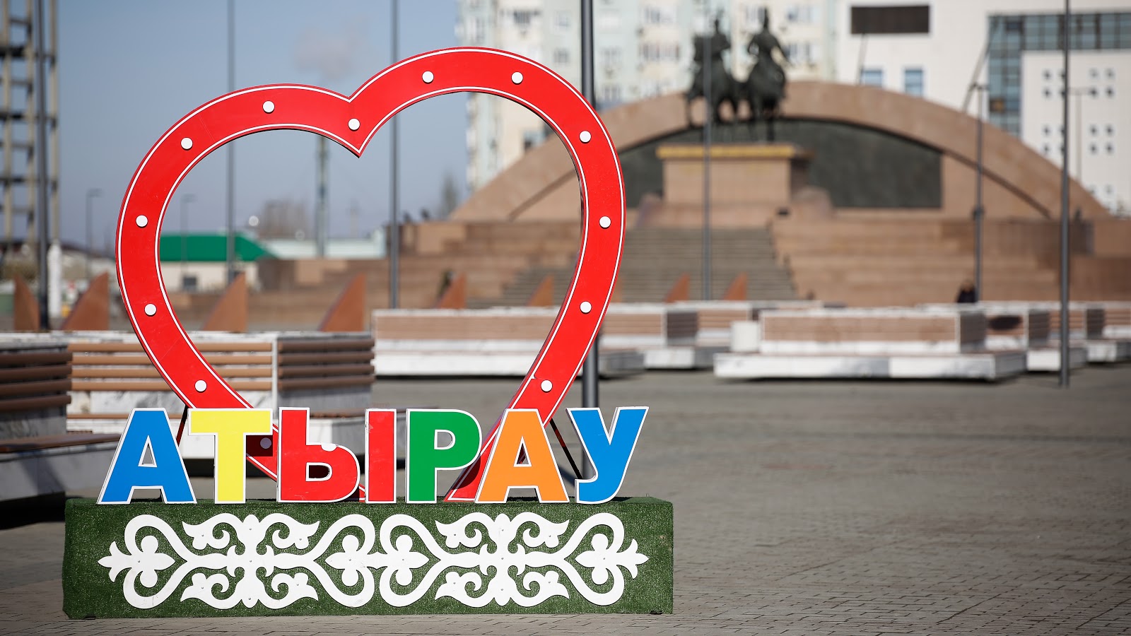 Бағаны сұраушы көп, сатып алушы аз?