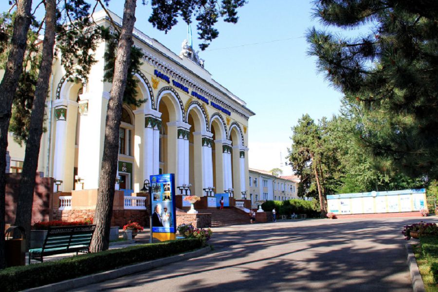 Зерттеуші университет жаhандық жетістіктерге жол ашады