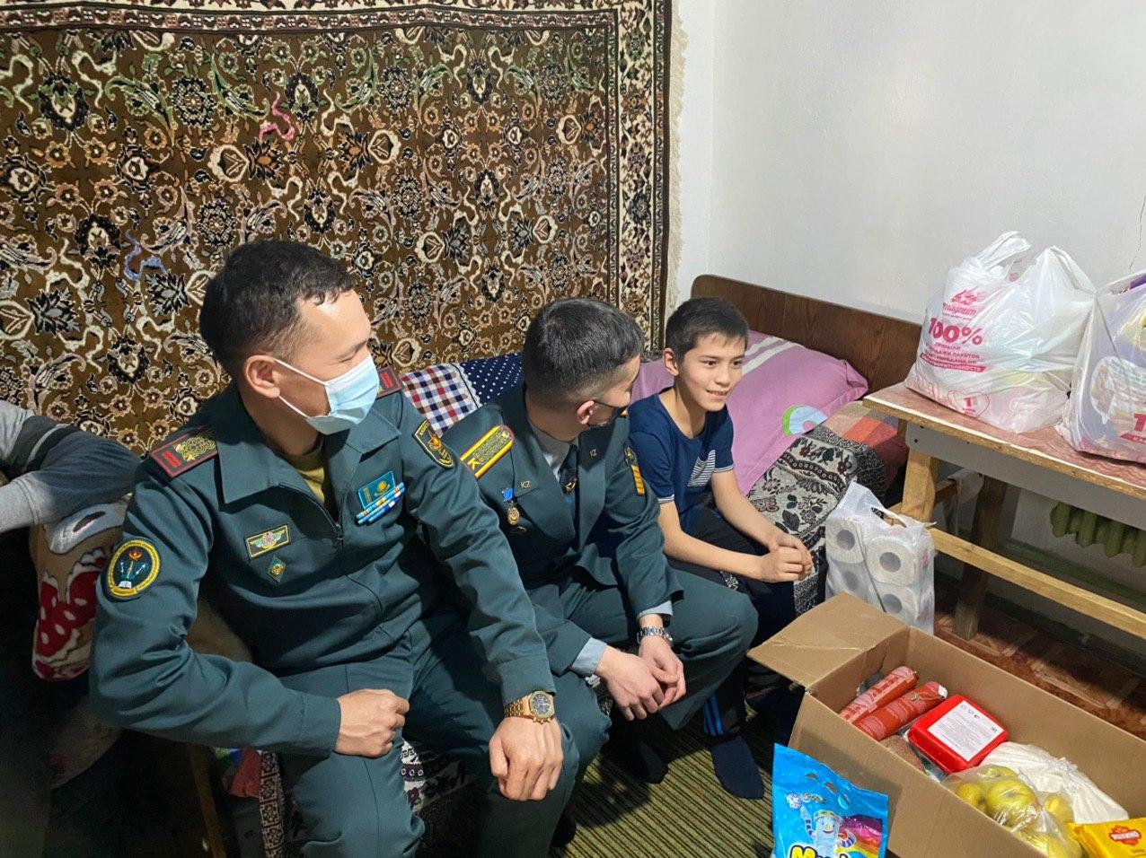 Әскери институт курсанттары "Biz birgemiz" акциясына үлес қосты